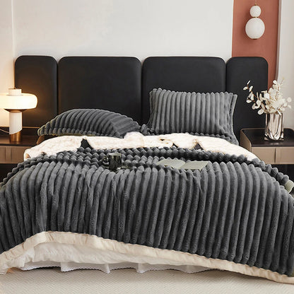 1pc Weighted Sherpa Fleece Blanket