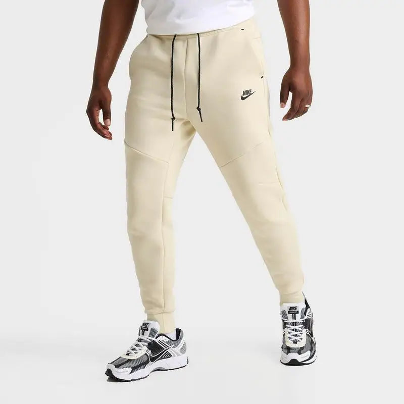 Nike | Men's Nike Tech Fleece Jogger Pants